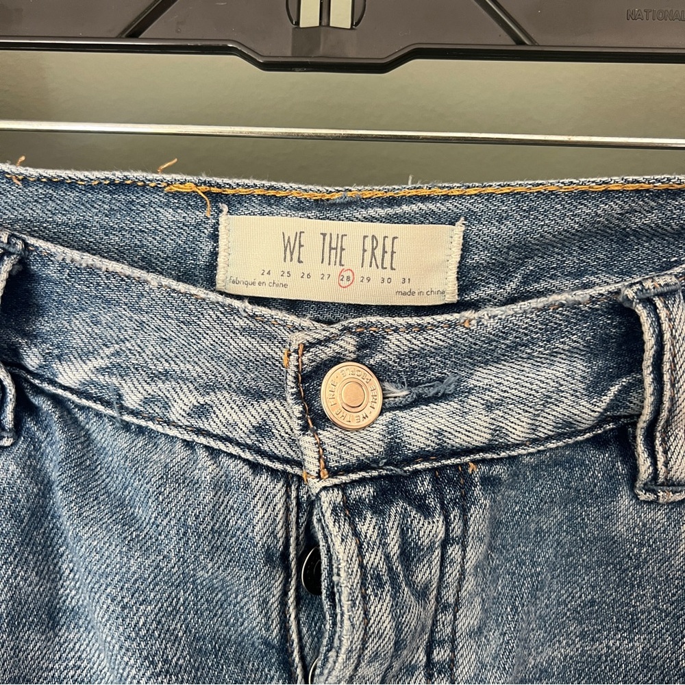 We the Free Loving Good Vibrations Frayed Denim Shorts - Picture 2 of 10